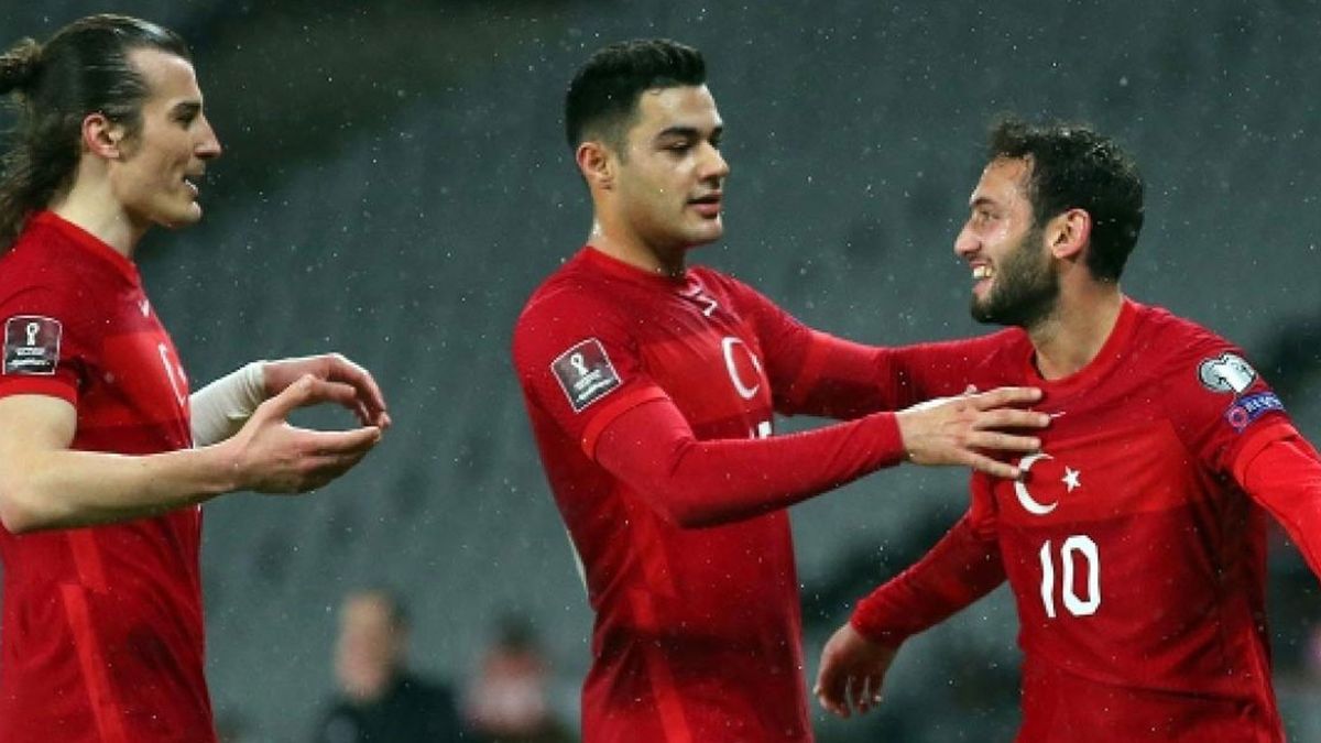 A Milli Takım'ın futbolcusu Ozan Kabak bu sezon daha forma giyemeyecek!