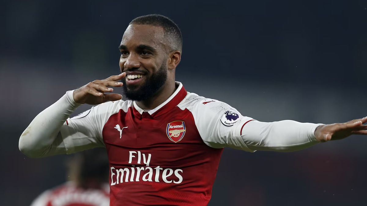 Beşiktaş Alexandre Lacazette'yi Transfer Etmek İstiyor!