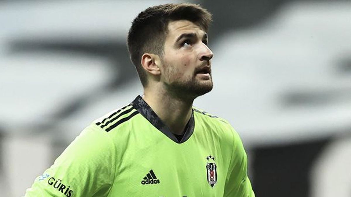 Beşiktaş gelecek sezon için kaleci transferi yapmayacak!