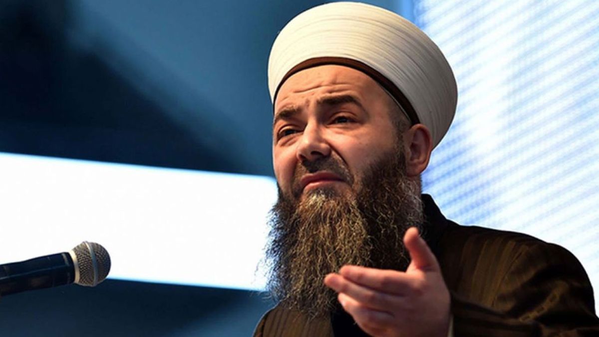Cübbeli Ahmet'in 'cennette huriler var peki kadınlar ne yapacak' sorusuna verdiği cevap tartışma yarattı