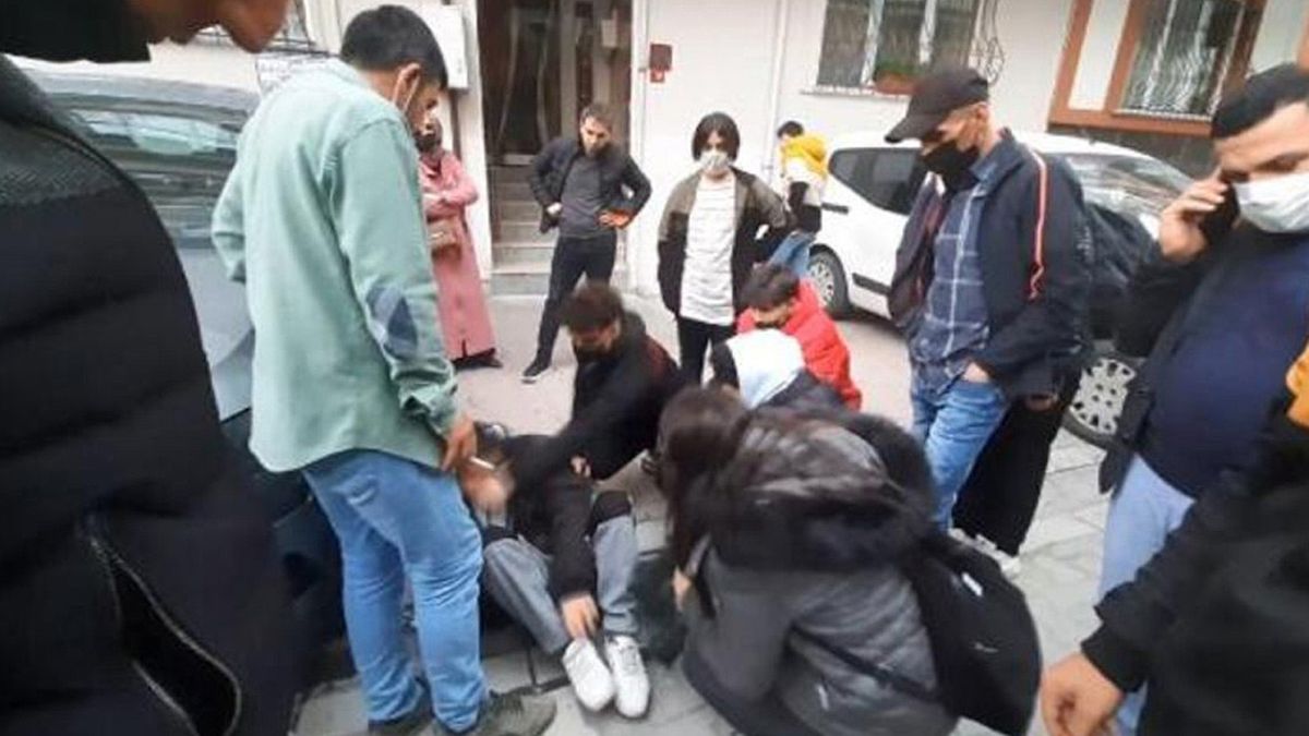 Esenyurt’ta Çirkin Olay! Tacizciyi Mahalleli Durdurdu