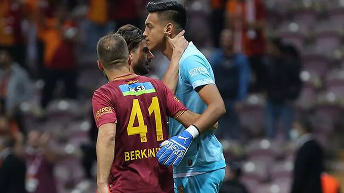 Galatasaray Maçında Hatalı Gol Yiyen İrfan Can Eğribayat Şike İddialarına Yanıt Verdi!