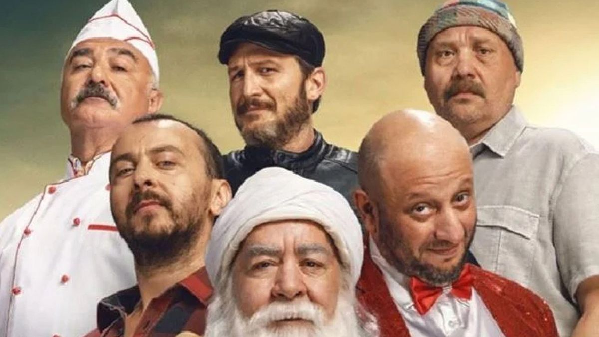 Sanat camiasını yasa boğan ölüm Leyla ile Mecnun'un Ak Sakallı Dede'si Köksal Engür hayatını kaybetti!