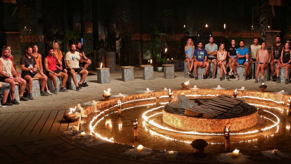 Survivor'da o anlar ekranlara verilmedi: Sercan'ın Nefise'ye yaptığı teklif ortalığı karıştırdı!