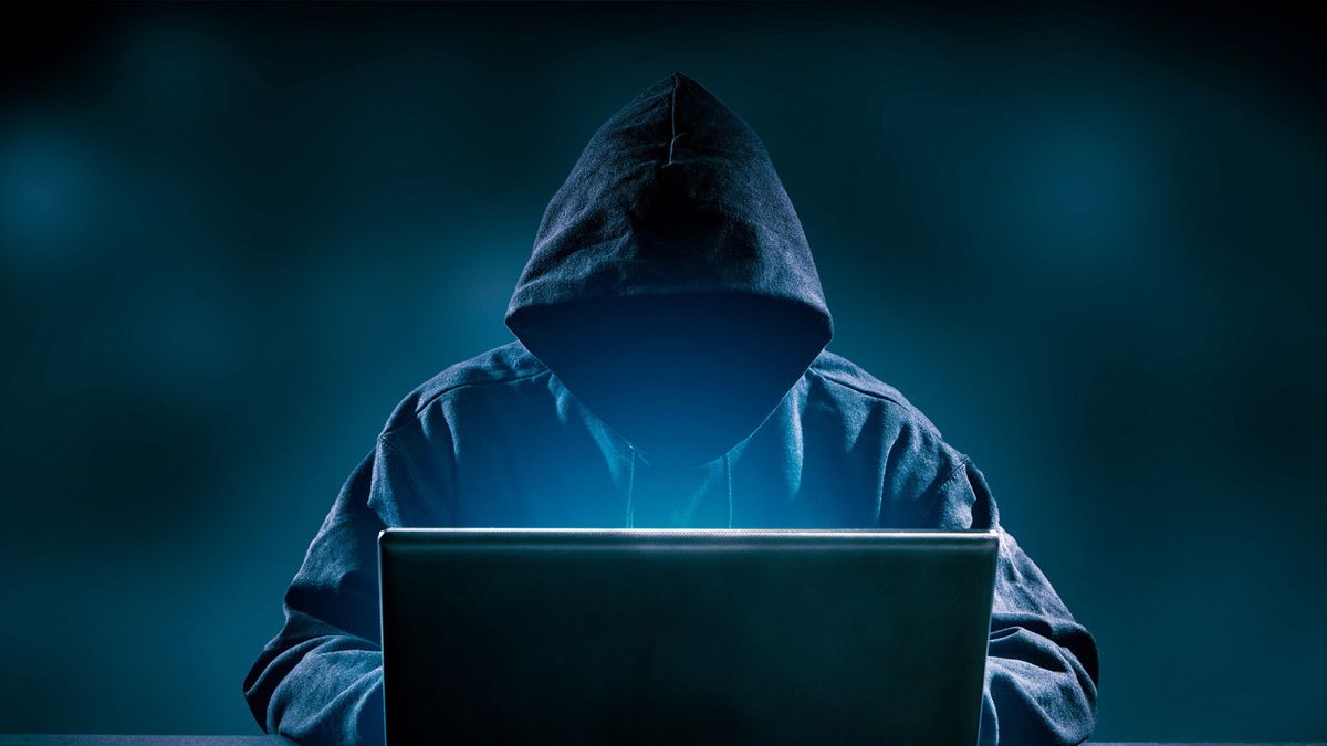 Anonymous hacker grubu kimdir? Anonymous, Rus televizyonlarını hackleyerek savaş görüntüleri ve mesaj yayınladı: Rusya v
