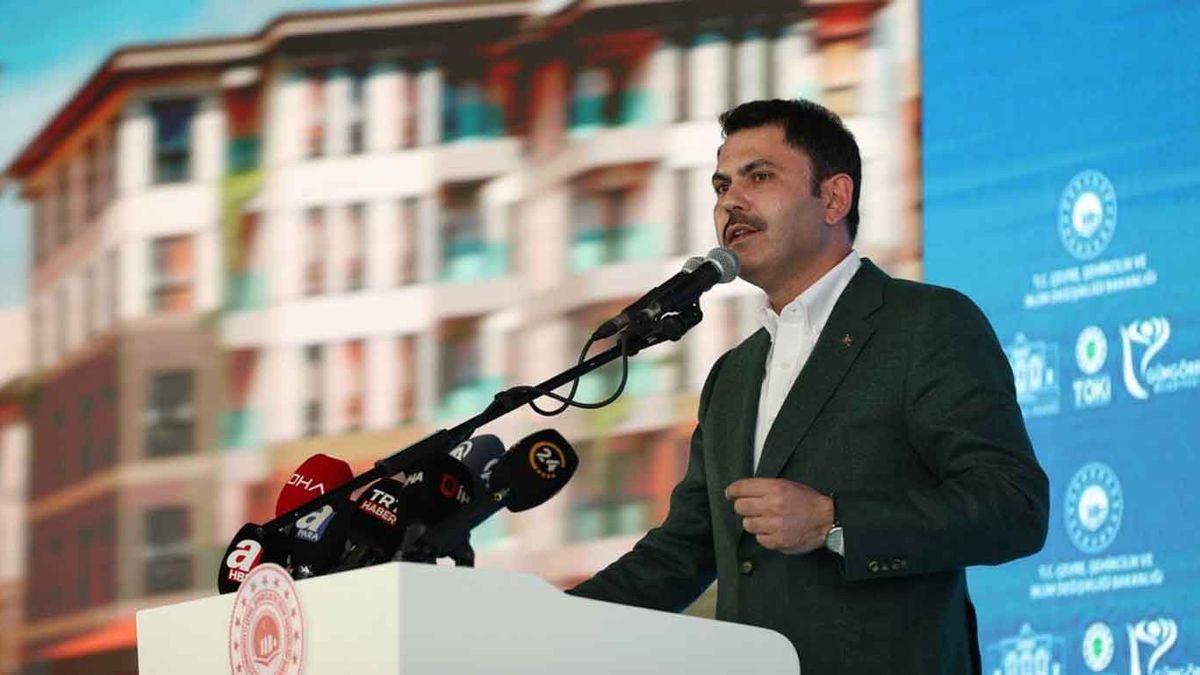 Çevre, Şehircilik ve İklim Değişikliği Bakanı Murat Kurum açıkladı: "Aidat öder gibi ev alınabilecek!"