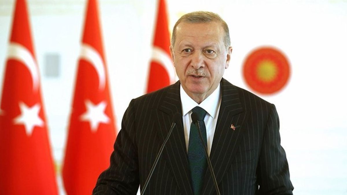 Cumhurbaşkanı Erdoğan'dan bayram mesajı: Ülkemizin bölünmesine ve tuzaklara müsaade etmeyeceğiz!