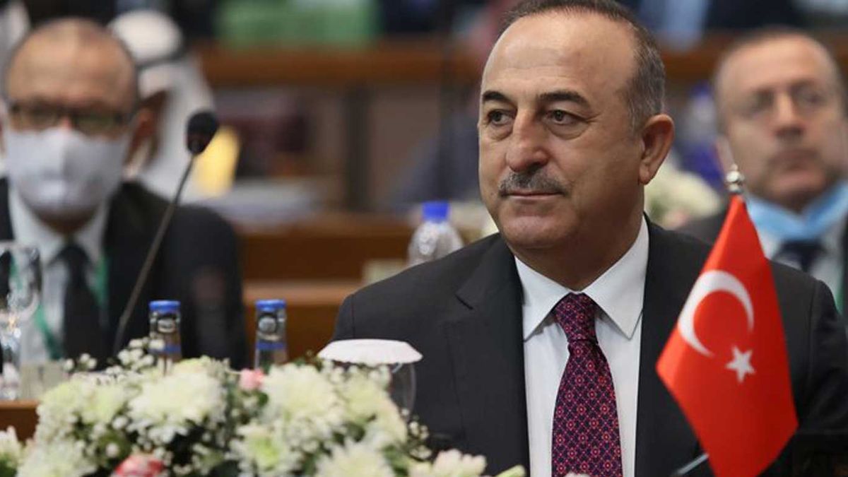Dışişleri Bakanı Mevlüt Çavuşoğlu'n İİT toplantısında önemli açıklamalarda bulundu