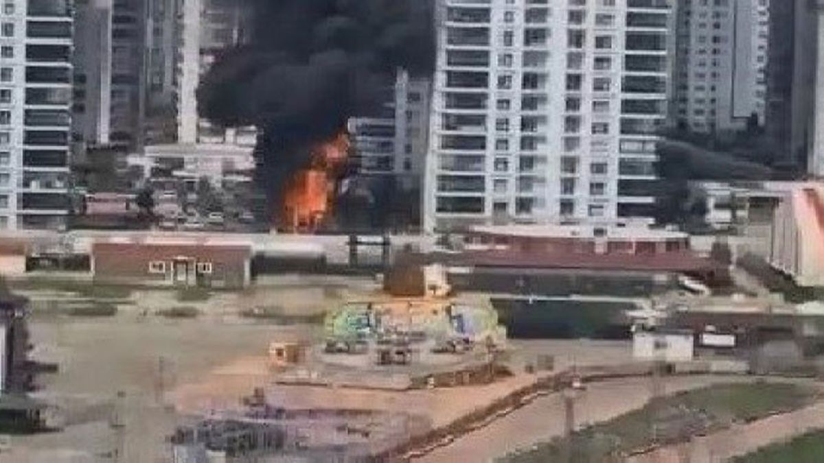 Diyarbakır'da Çocuk Parkında Yangın Meydana Geldi
