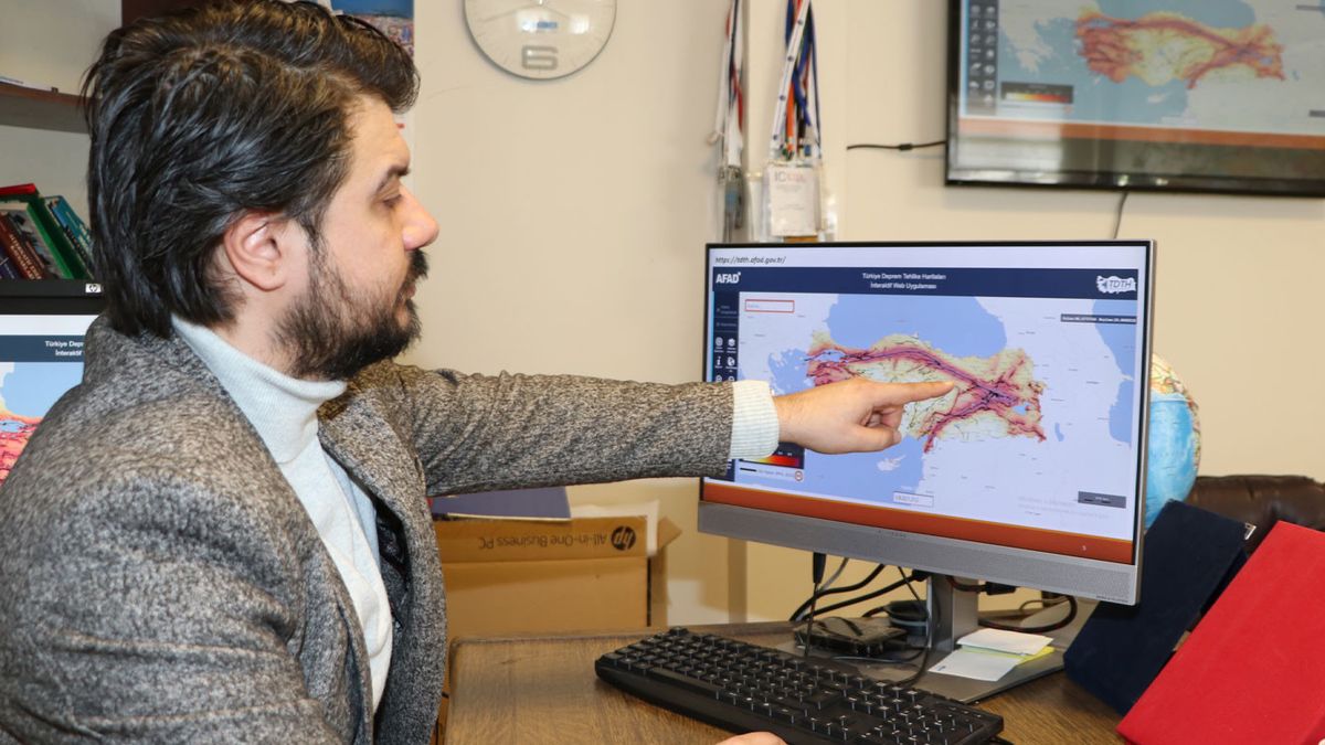 Dr. Özer: Türkiye deprem için zemin parametrelerine dikkat edilmeli!