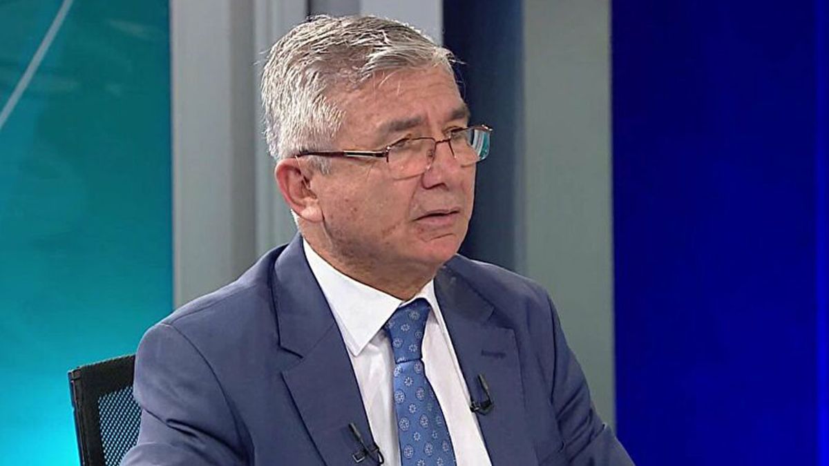Prof. Dr. Mesut Hakkı Caşin: 'HDP İl Binasına Yapılan Saldırı Algı Operasyonudur'