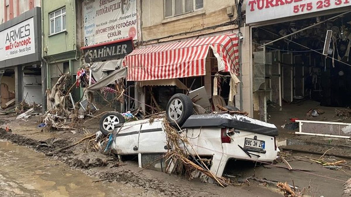 Sel Sularına Kapıldı Dehşeti Yaşadı