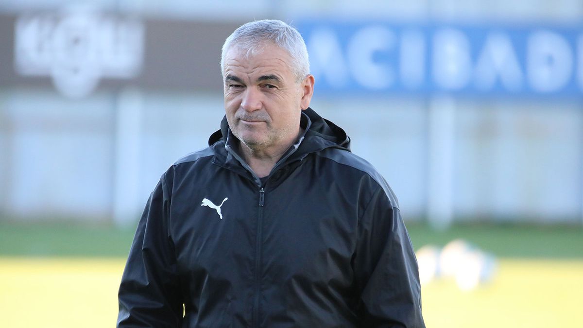 Sivasspor Teknik Direktörü Rıza Çalımbay'dan Beşiktaş Açıklaması!
