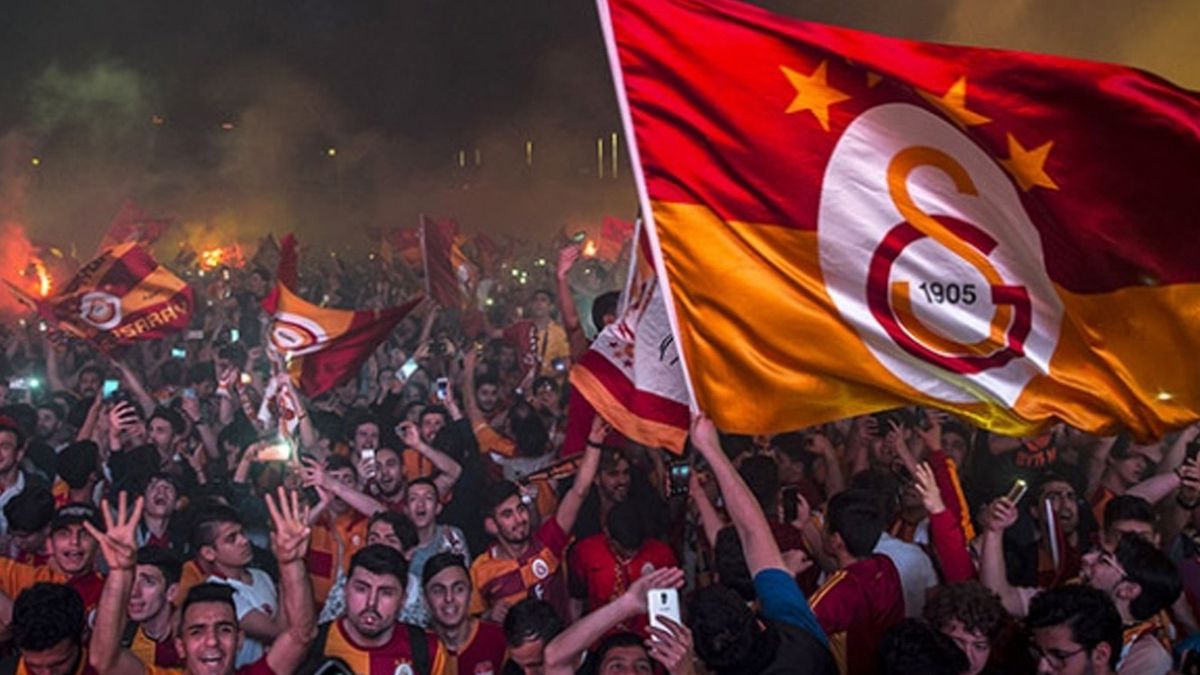 Süper Lİg Şampiyonu Galatasaray