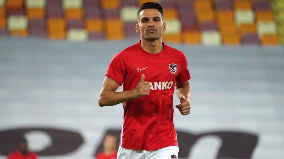 Trabzonspor Muhammet Demir'i İstiyor!