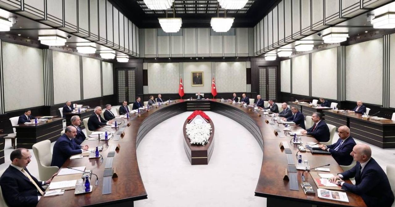 12 Aralık Kabine Toplantısı 12 Aralık Kabine Toplantısı