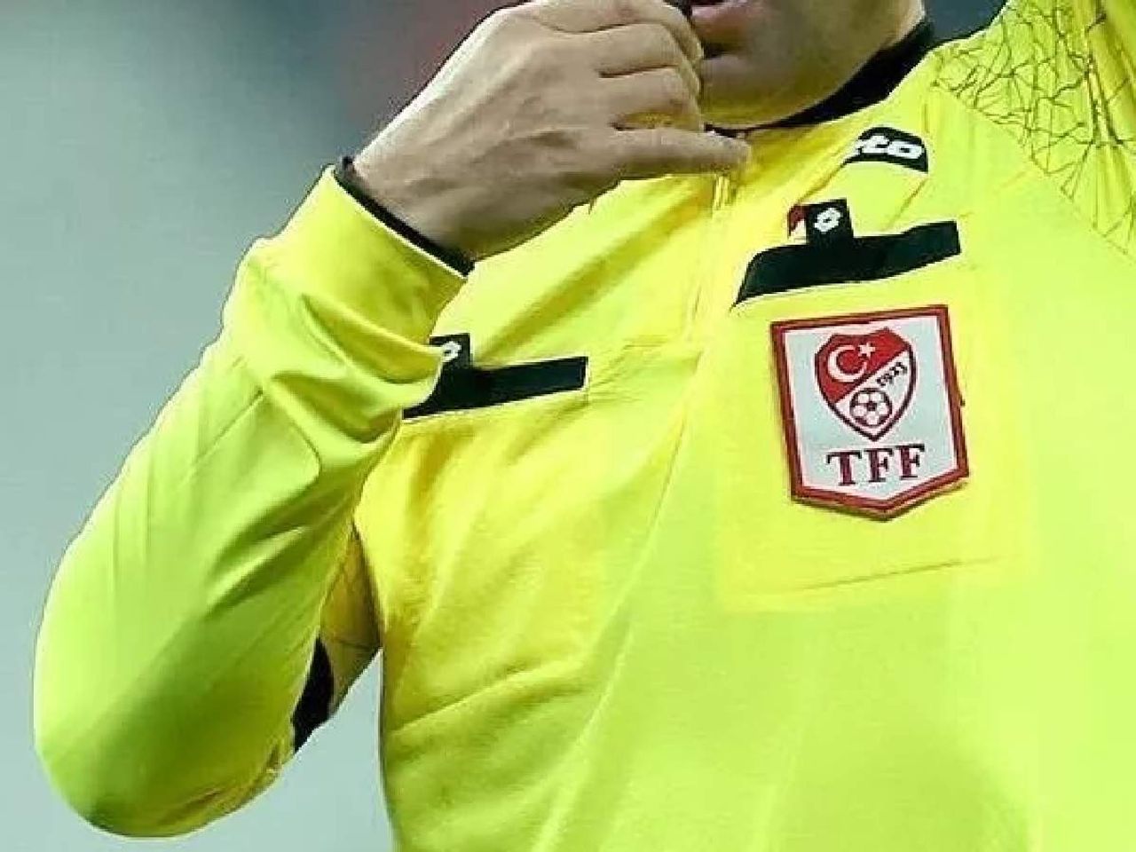 13 Süper Lig hakemi göreve dönecek mi, yeniden maç yönetecekler mi? 13 Süper Lig hakemi göreve dönecek mi, yeniden maç yönetecekler mi?
