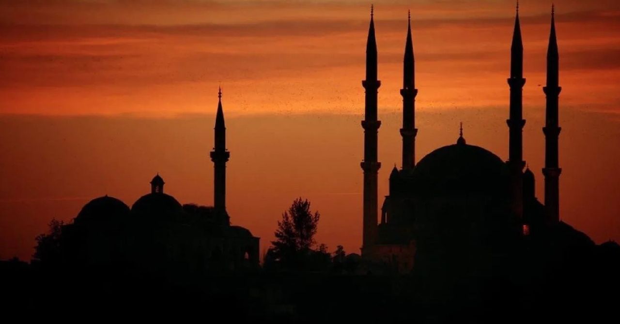 14 Eylül kandil mi, ne kandili? Yarın Mevlid Kandili mi, ne kandili var? Mevlid Kandili ne zaman 2024? 14 Eylül kandil mi, ne kandili? Yarın Mevlid Kandili mi, ne kandili var? Mevlid Kandili ne zaman 2024?