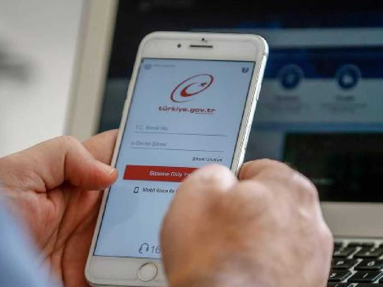 15 bin kişinin kimlik bilgileri sızdırıldığı iddia edildi