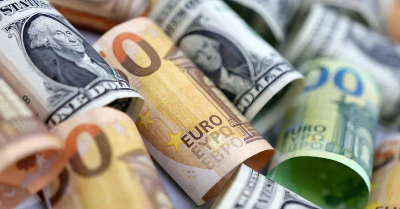 15 Nisan 2024 güncel döviz kurları: Dolar ve euro kaç TL oldu? 15 Nisan 2024 güncel döviz kurları: Dolar ve euro kaç TL oldu?