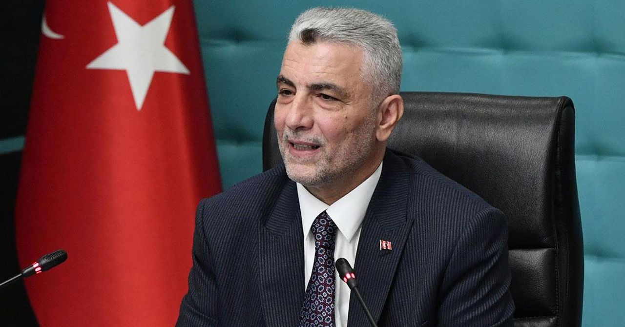 20 milyar dolar değerinde anlaşma imzalamak için harekete geçen Ticaret Bakanı Ömer Bolat, Cumhurbaşkanı Erdoğan’la birlikte Irak’a gidecek. Günübirlik olacak olan bu ziyaretin detaylarını Bakan Bolat açıkladı. 20 milyar dolar değerinde anlaşma imzalamak için harekete geçen Ticaret Bakanı Ömer Bolat, Cumhurbaşkanı Erdoğan’la birlikte Irak’a gidecek. Günübirlik olacak olan bu ziyaretin detaylarını Bakan Bolat açıkladı.