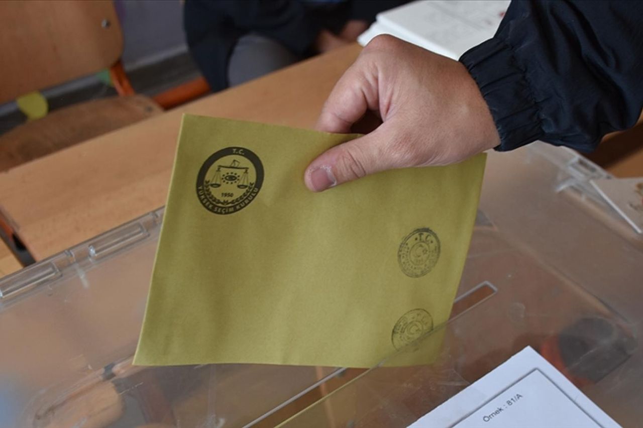 2024 yerel seçimlerde oy kullanmamanın cezası kaç TL?