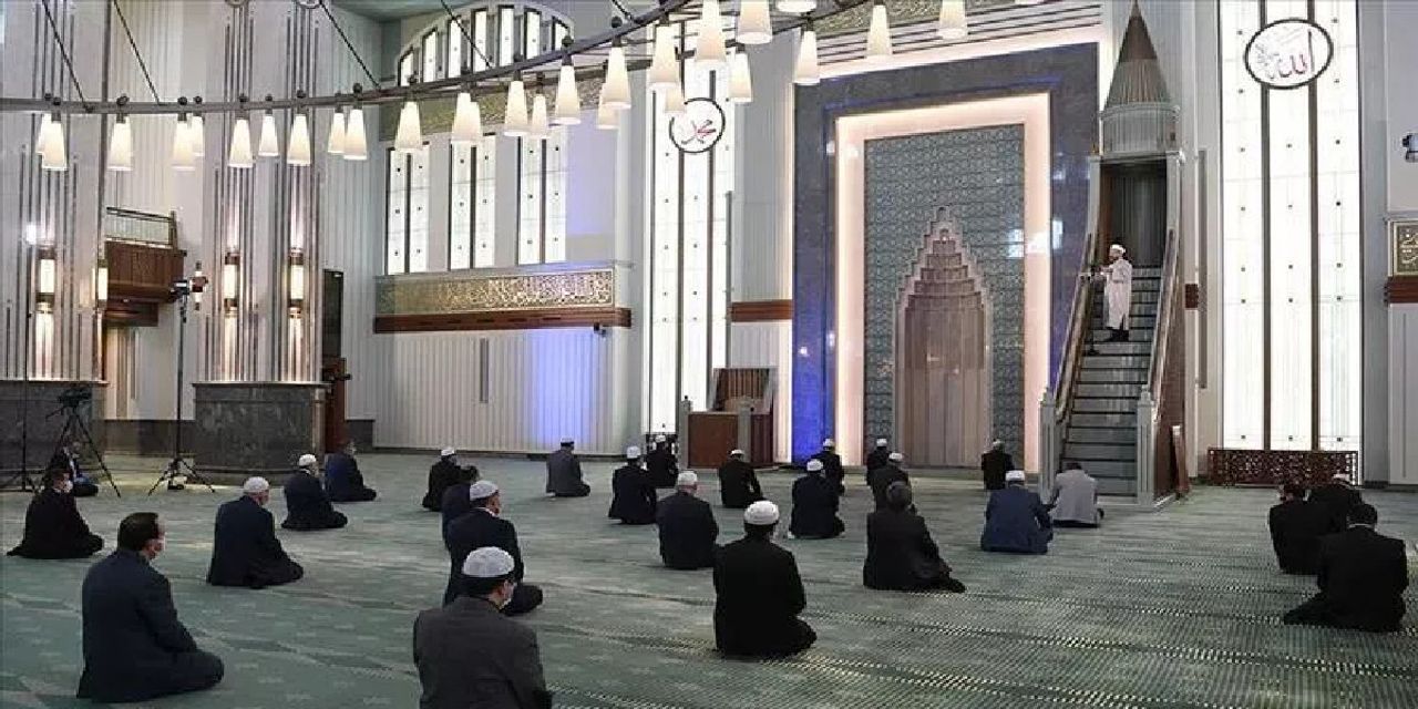 22 Temmuz Cuma namazı saatleri 22 Temmuz Cuma namazı saatleri