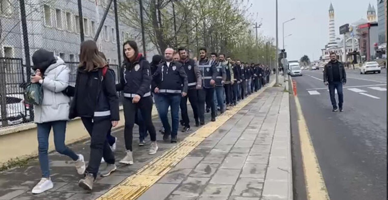 25 kişi tutuklandı 25 kişi tutuklandı