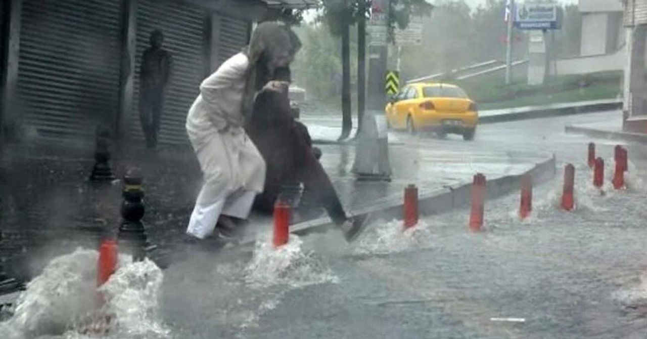 4 işçi mahsur kaldı 4 işçi mahsur kaldı
