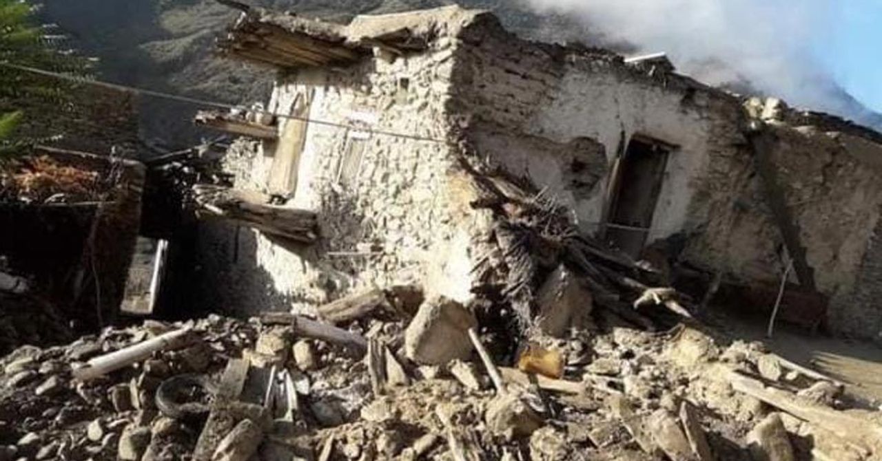 5,9 büyüklüğünde deprem 5,9 büyüklüğünde deprem
