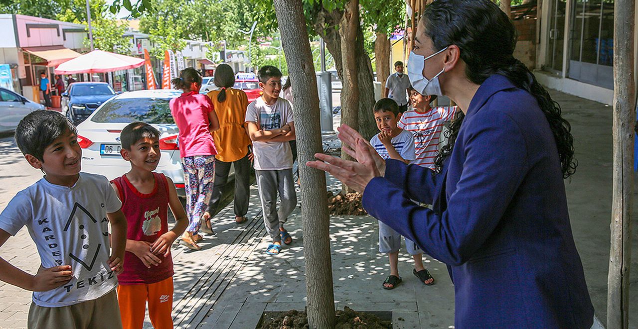 Salgınla Mücadele Devam Ediyor! Diyarbakır Salgınla Mücadele Devam Ediyor! Diyarbakır