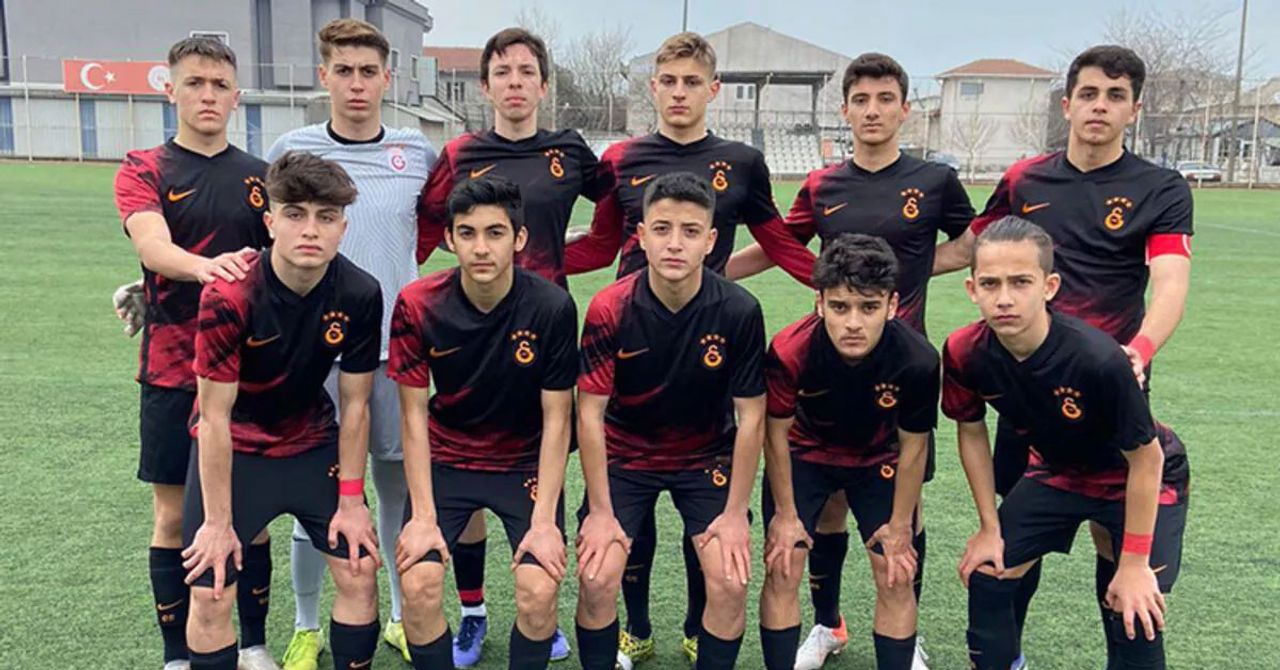 MHK u16 maçına hakem atamayı unuttu. MHK u16 maçına hakem atamayı unuttu.