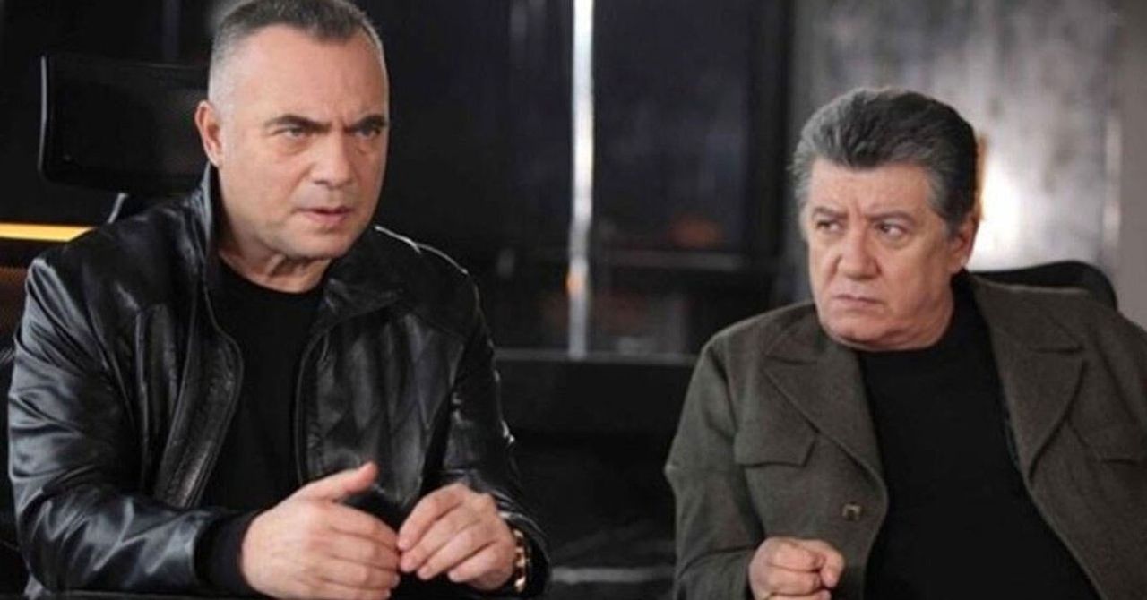 Tarık Ünlüoğlu Tarık Ünlüoğlu
