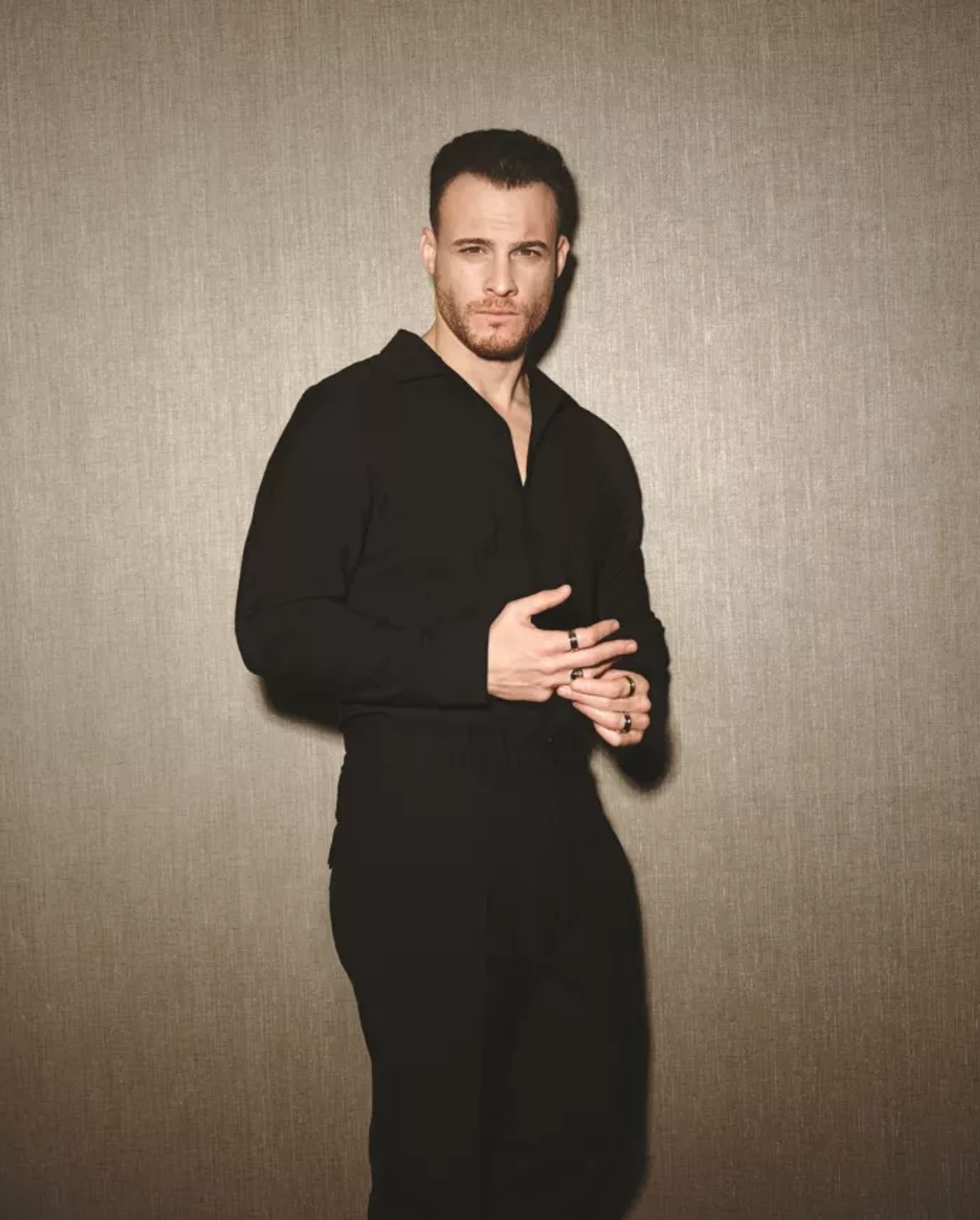 Kerem Bürsin Hande Erçel Kerem Bürsin Hande Erçel