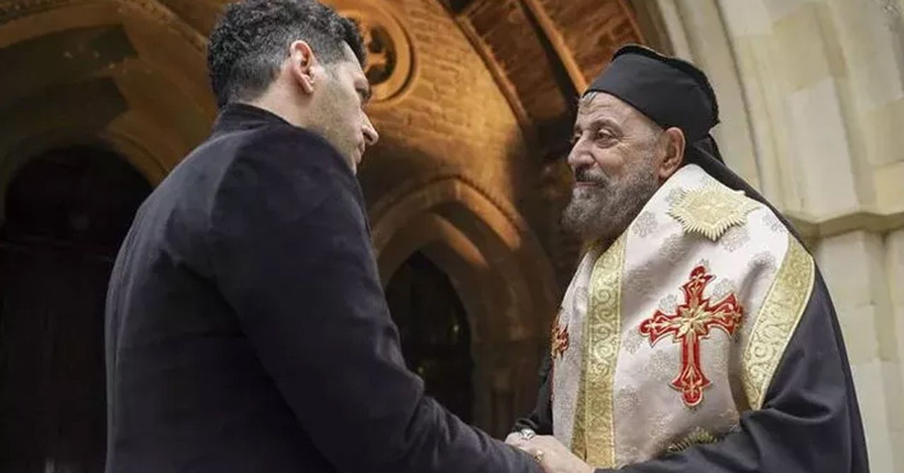 Hamdi Alkan Aziz dizisiyle ekranlara dönüyor Hamdi Alkan Aziz dizisiyle ekranlara dönüyor