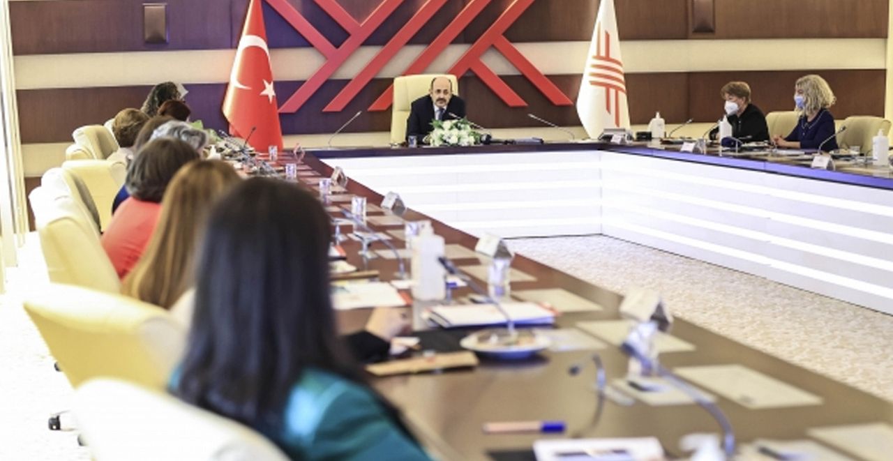 YÖK Yekta Saraç