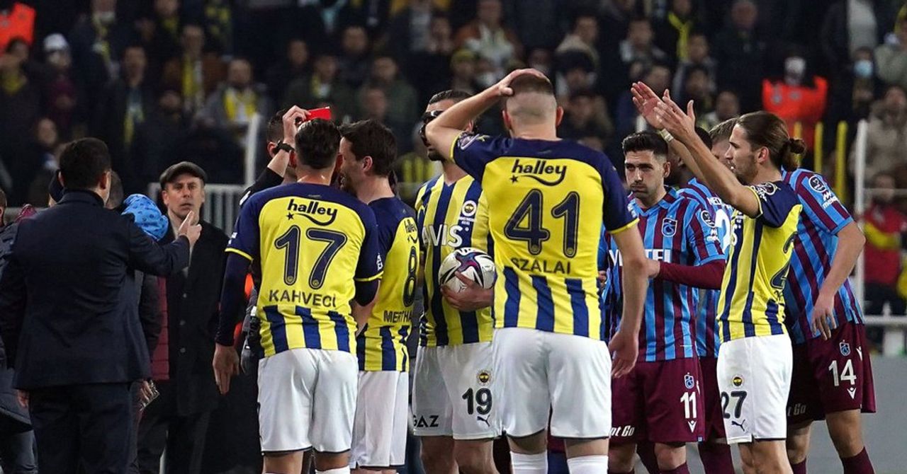 Fenerbahçe Trabzonspor maçı hakemi Fenerbahçe Trabzonspor maçı hakemi