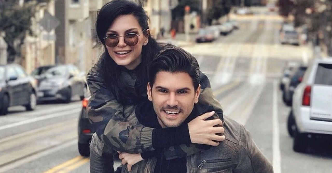 tolgahan sayışman almeda abazi tolgahan sayışman almeda abazi