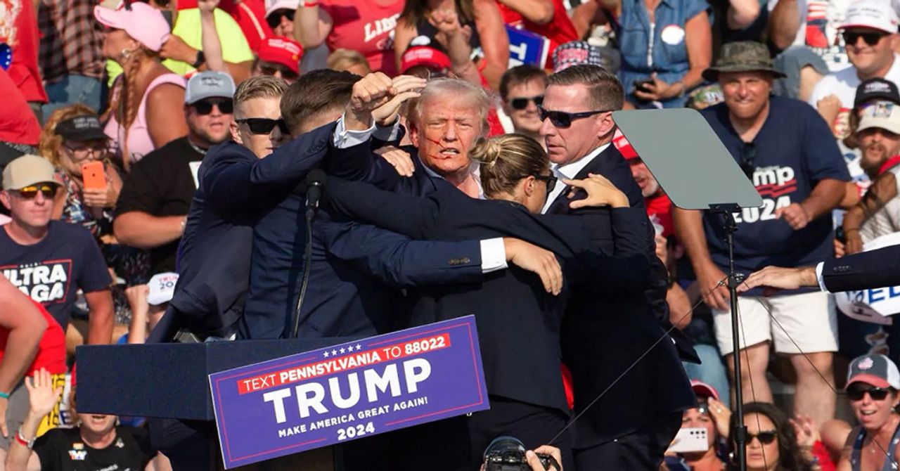ABD Başkan adayı Trump’a suikast girişimi: Kürsüde kanlar içinde kaldı ABD Başkan adayı Trump’a suikast girişimi: Kürsüde kanlar içinde kaldı