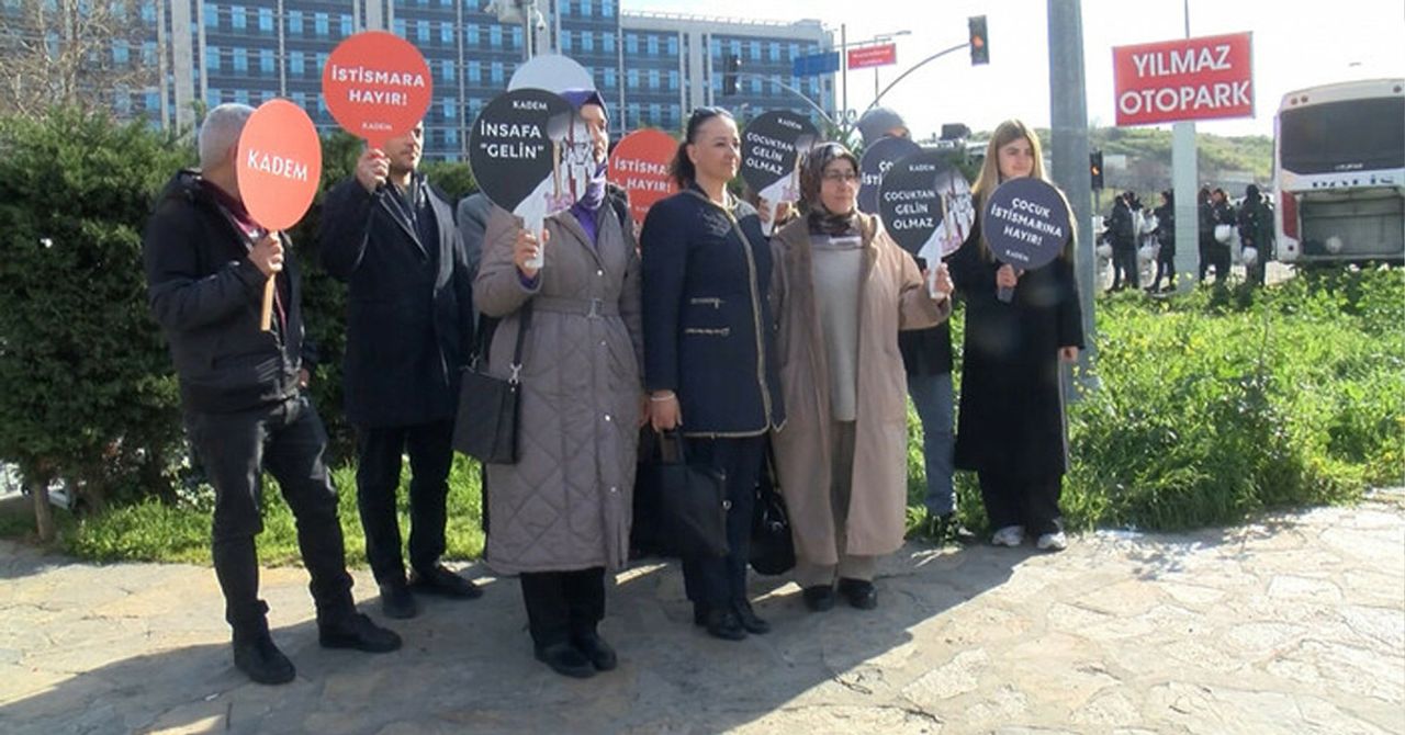 Adliye önünde protesto Adliye önünde protesto