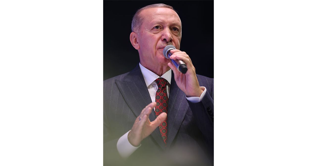 AK Parti 4. Olağanüstü Büyük Kongre Toplantısı AK Parti 4. Olağanüstü Büyük Kongre Toplantısı