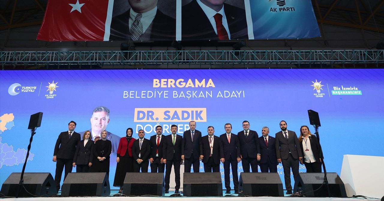 AK Parti izmir aday toplantısı AK Parti izmir aday toplantısı