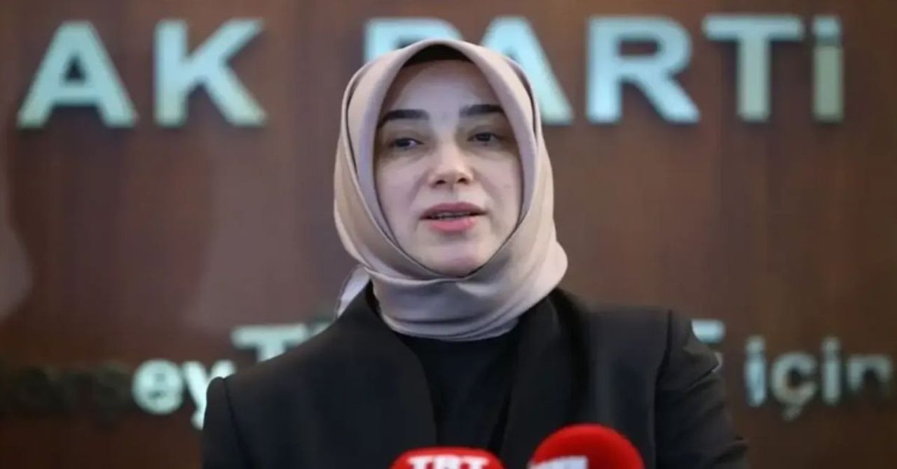 AK Parti’de değişim süreci başladı: AK Parti Grup Başkanvekili Özlem Zengin kimdir, neden görevden alındı? AK Parti’de değişim süreci başladı: AK Parti Grup Başkanvekili Özlem Zengin kimdir, neden görevden alındı?