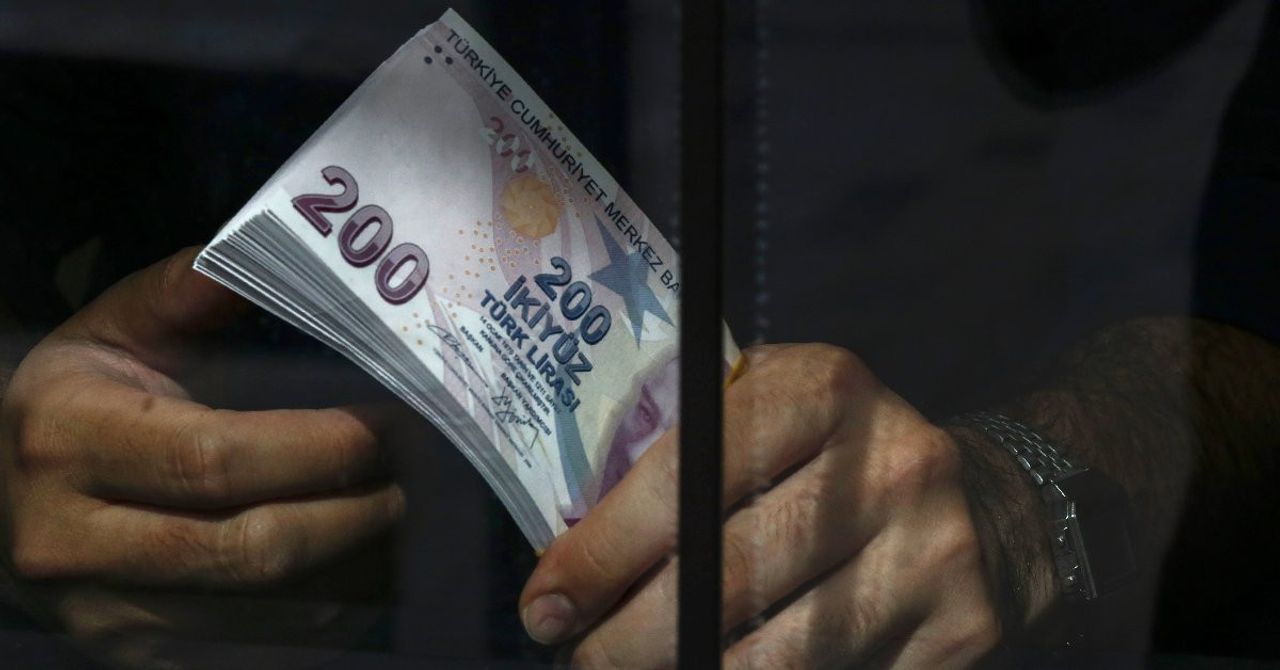 AK Parti’den açıklama geldi: Emekli maaşı için yeni sistem mi geliyor? AK Parti’den açıklama geldi: Emekli maaşı için yeni sistem mi geliyor?