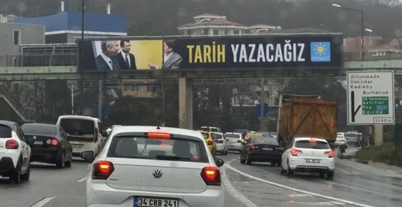 Akşener