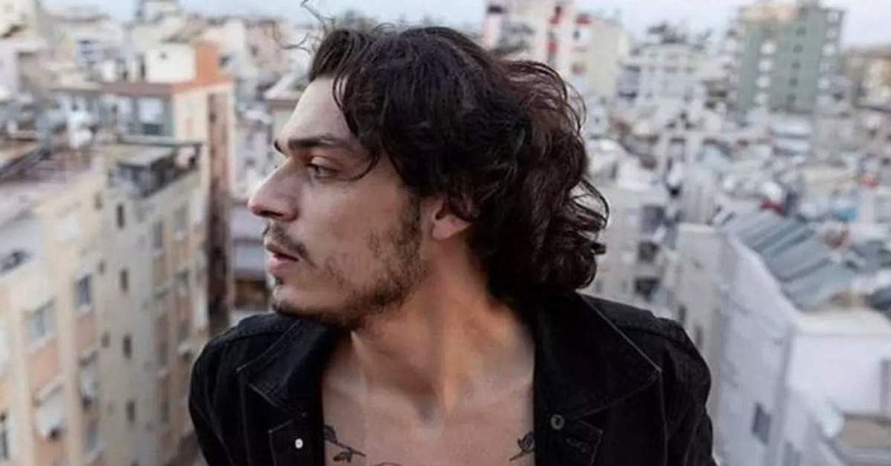Ali Önsöz Ateş Kuşları Ali Önsöz Ateş Kuşları