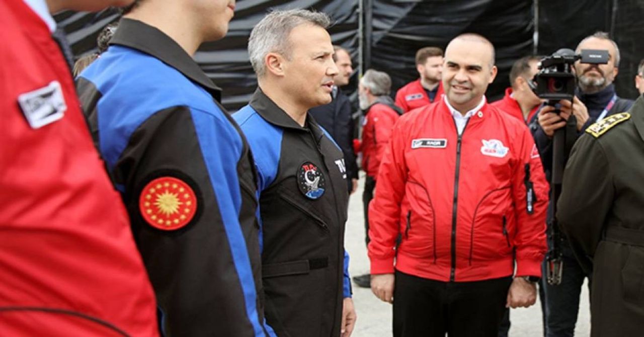 Alper Gezeravcı Alper Gezeravcı