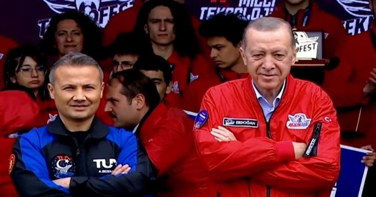 Alper Gezeravcı Alper Gezeravcı