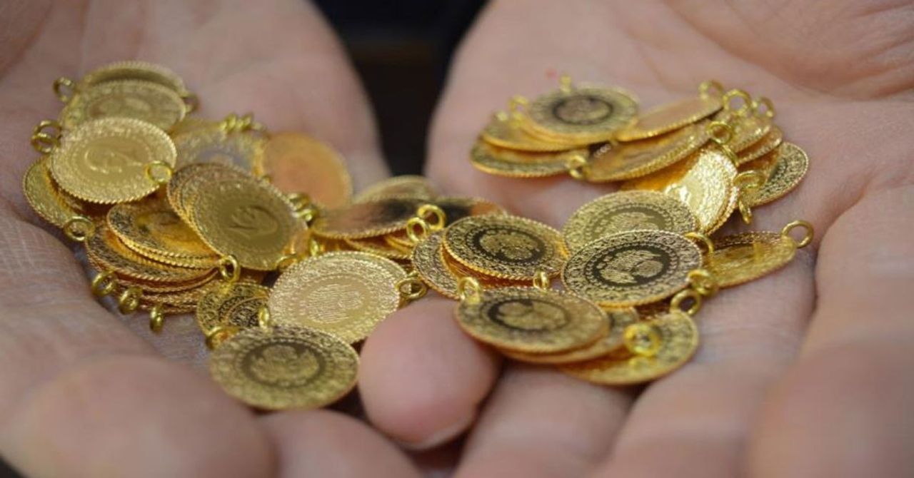 Altında rakamların son durumu: Gram altın ve çeyrek altın kaç TL oldu? (12 Nisan 2024 güncel altın fiyatları) Altında rakamların son durumu: Gram altın ve çeyrek altın kaç TL oldu? (12 Nisan 2024 güncel altın fiyatları)