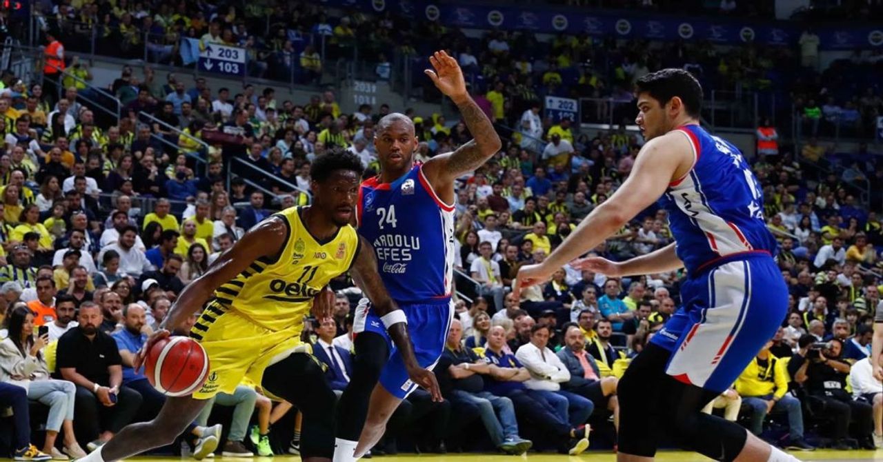 Anadolu Efes Fenerbahçe Beko maçı ne zaman, saat kaçta? Anadolu Efes Fenerbahçe Beko maçı nereden izlenir şifresiz? Anadolu Efes Fenerbahçe Beko maçı ne zaman, saat kaçta? Anadolu Efes Fenerbahçe Beko maçı nereden izlenir şifresiz?